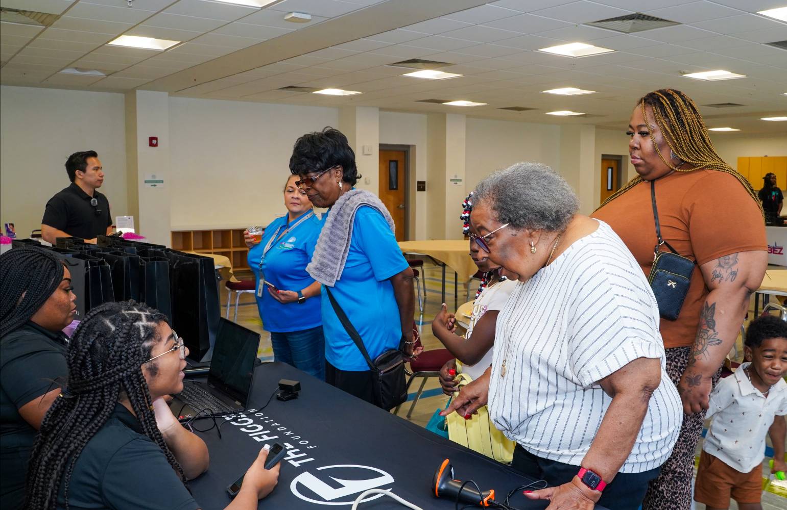 Figgers Foundation Partners in CommunityCare Health & Wellness Expo to Advance Digital Equity and Community Health