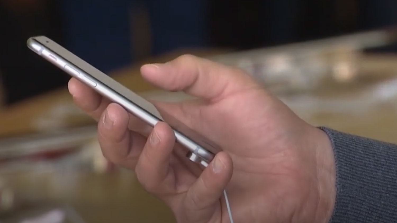 Figgers Foundation offers free mobile devices and internet in Okeechobee County